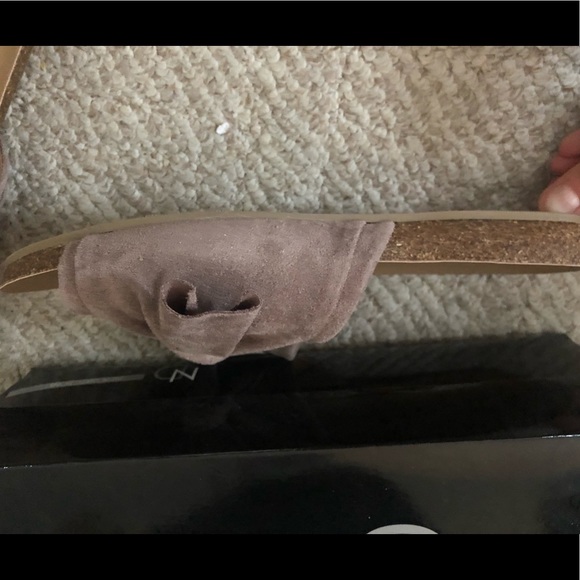 New Directions suede flats - Picture 4 of 6